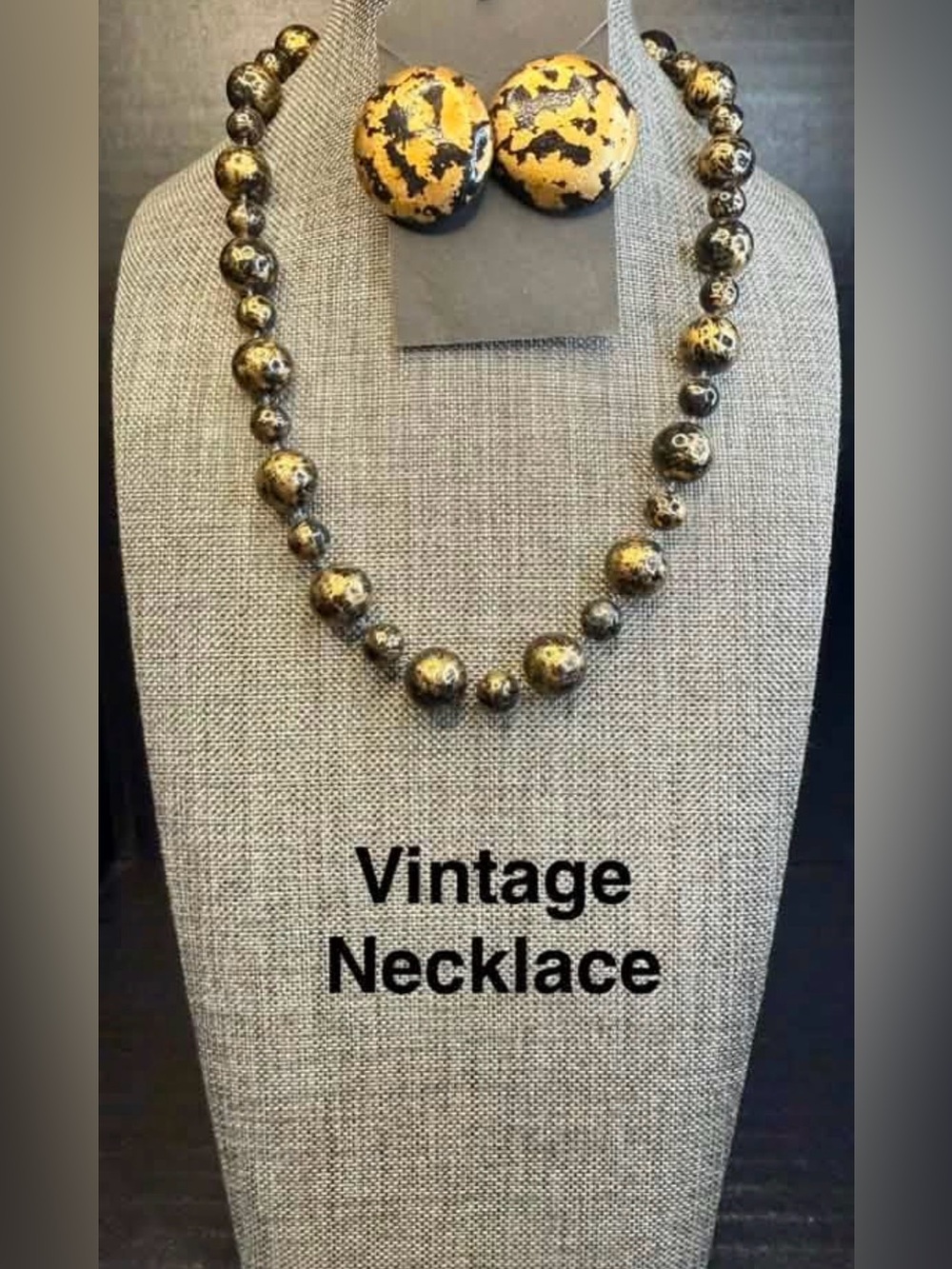 Vintage Gold and Black Beaded Necklace